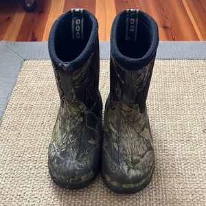 Bogs Camouflage Boots size 11